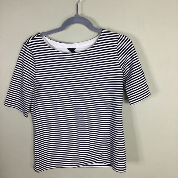 Women Shirt Resell Box Various sizes  10 pieces NWT- EUC Sizes Small to … - Picture 6 of 13